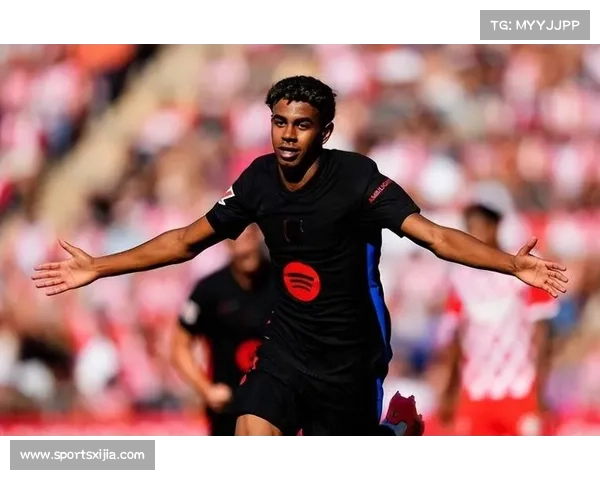 皇马球迷伯纳乌高歌助威,逆境中展现支持 皇马球迷伯纳乌高歌助威,逆境中展现支持